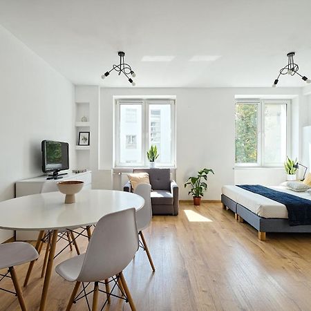 Urbannestgroup - Angorska Przy Stadionie Narodowym وارسو المظهر الخارجي الصورة